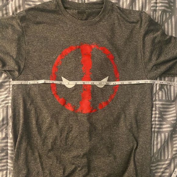 Marvel Deadpool T-Shirt 100% Polyester Medium - Picture 4 of 5